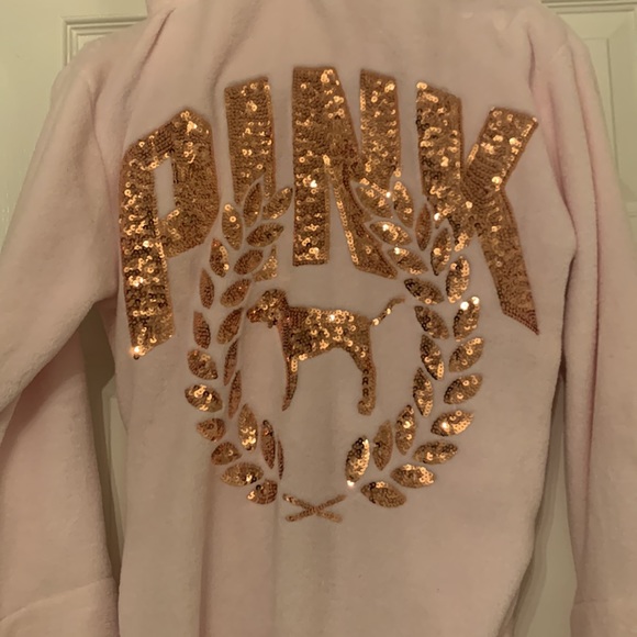 Baby pink fuzzy robe from Pink - Picture 3 of 4